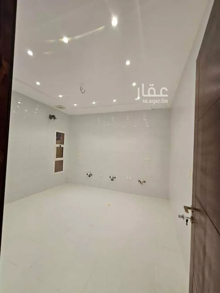 فيلا للبيع في شارع نشوان سعيد الحميري, حي الرياض, مدينة جدة, منطقة مكة المكرمة 12