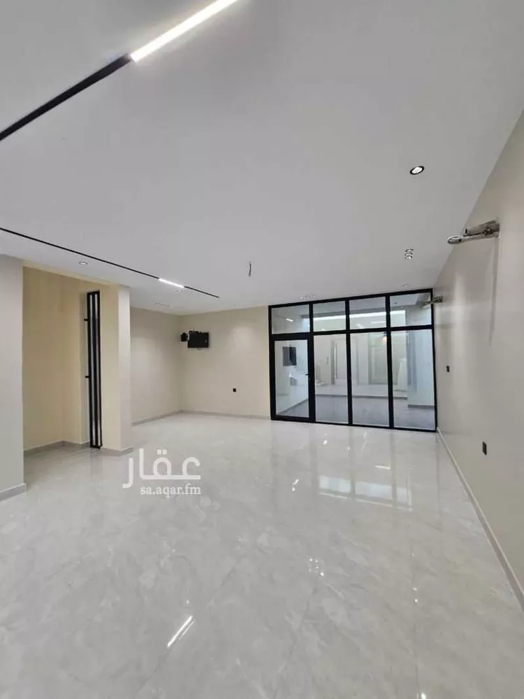 فيلا للبيع في شارع تونس, حي الرحمانية, مدينة جدة, منطقة مكة المكرمة صورة 2