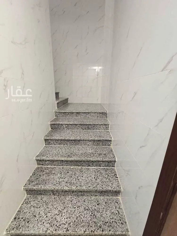 فيلا للبيع في شارع نشوان سعيد الحميري, حي الرياض, مدينة جدة, منطقة مكة المكرمة 10