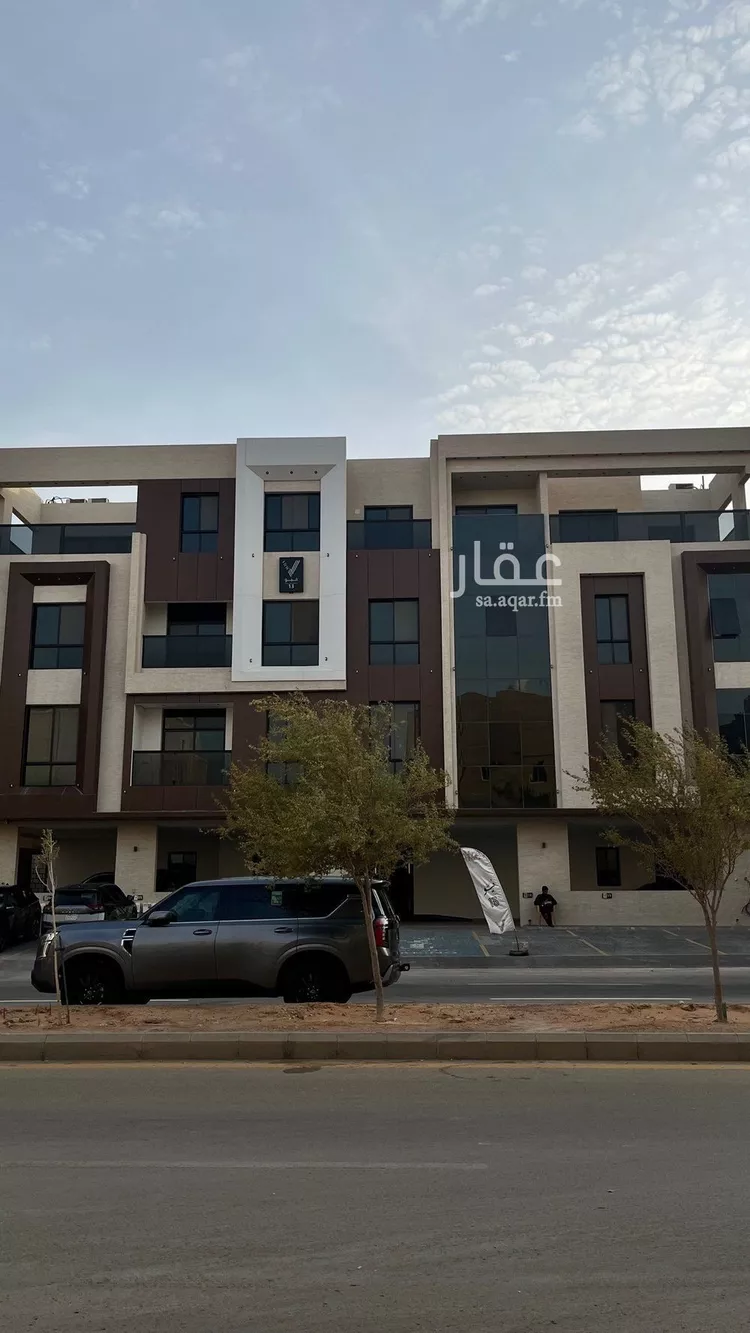 Apartment for Sale in Riyadh Al Yarmouk 10
