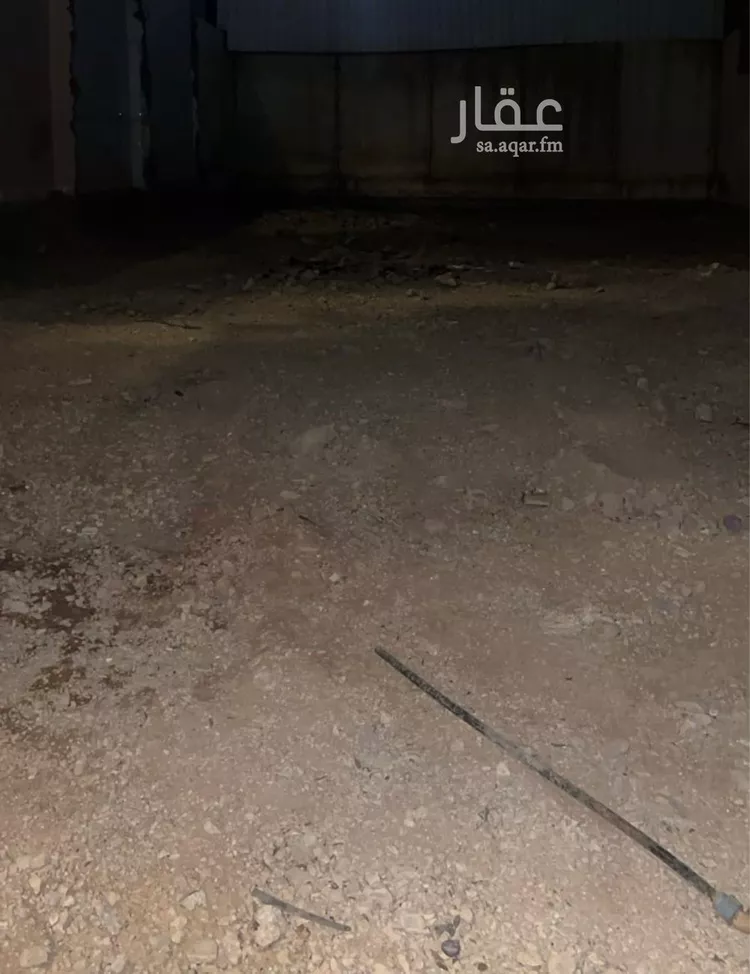 أرض للبيع في شارع عبدالله بن معمر, حي أم الحمام الغربي, مدينة الرياض, منطقة الرياض