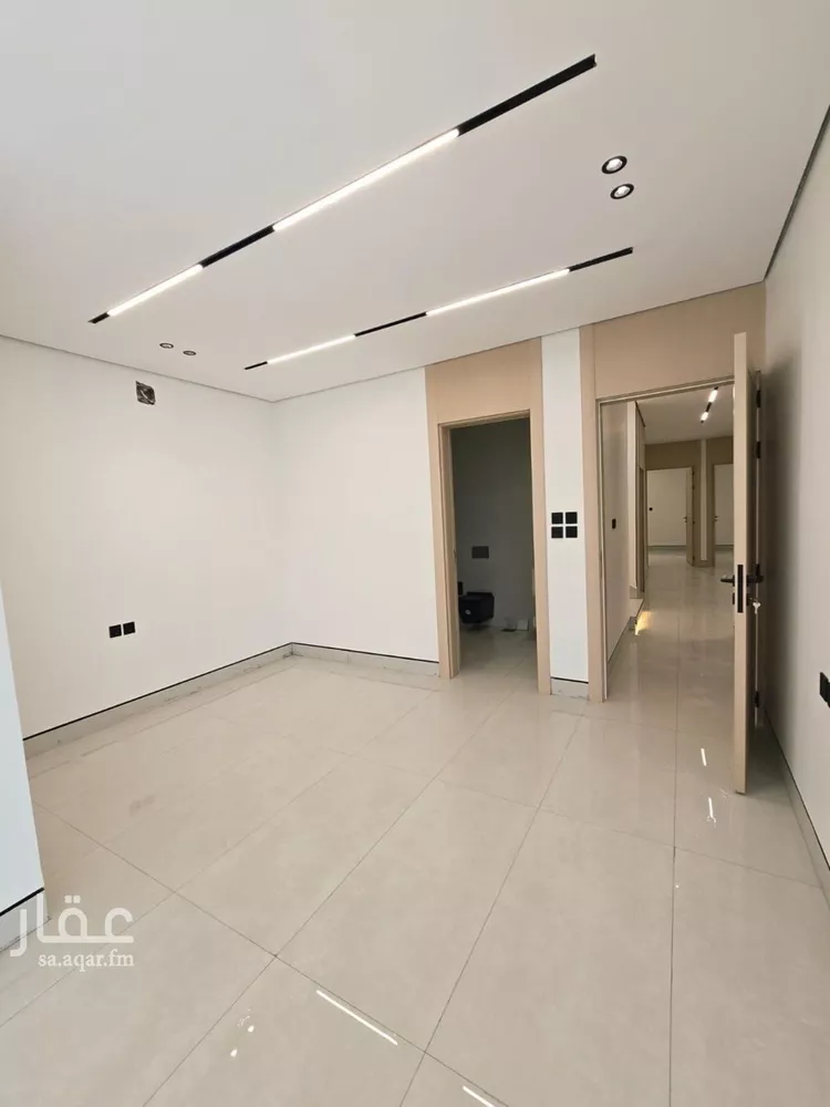 فيلا للبيع في شارع محمد بن غريب, حي النرجس, مدينة الرياض, منطقة الرياض صورة 4