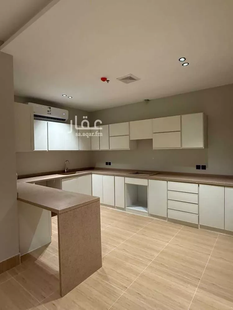 شقة للإيجار في حي الحمراء ، الخبر ، الخبر