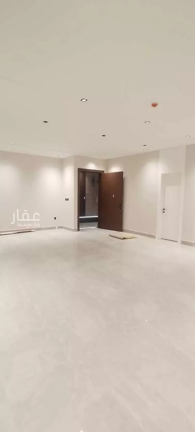 شقة للبيع في شارع سيف بن عزاز, حي المعيزيلة, مدينة الرياض, منطقة الرياض صورة 3