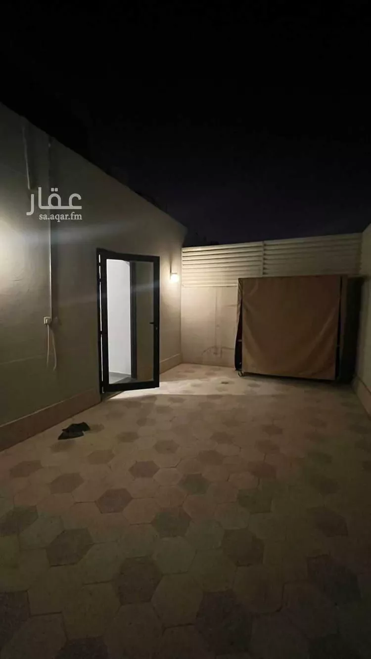 فيلا للبيع في شارع القصر ، حي العارض ، الرياض ، منطقة الرياض صورة 2