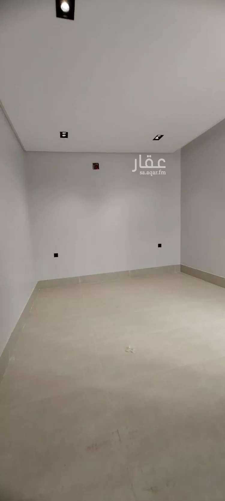 دور للبيع في شارع عبدالعزيز العبادي, حي العريجاء الغربي, مدينة الرياض, منطقة الرياض صورة 4