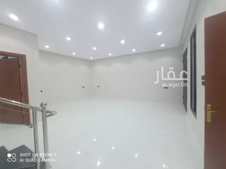 فيلا للبيع في شارع الوديان, حي ظهرة لبن, مدينة الرياض, منطقة الرياض صورة 5