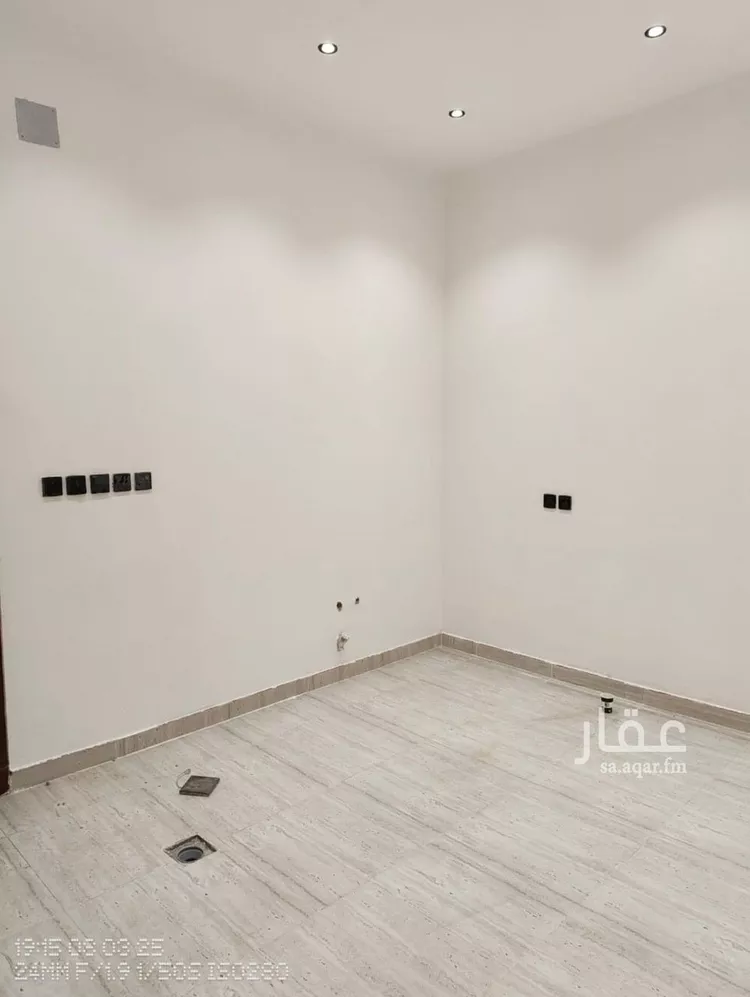 فيلا للبيع في شارع علي الزبيري, حي طويق, مدينة الرياض, منطقة الرياض صورة 2