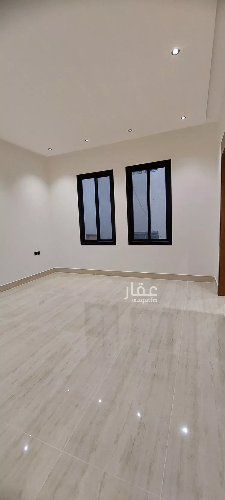 دور للبيع في شارع حسين بيهم, حي العوالي, مدينة الرياض, منطقة الرياض صورة 2