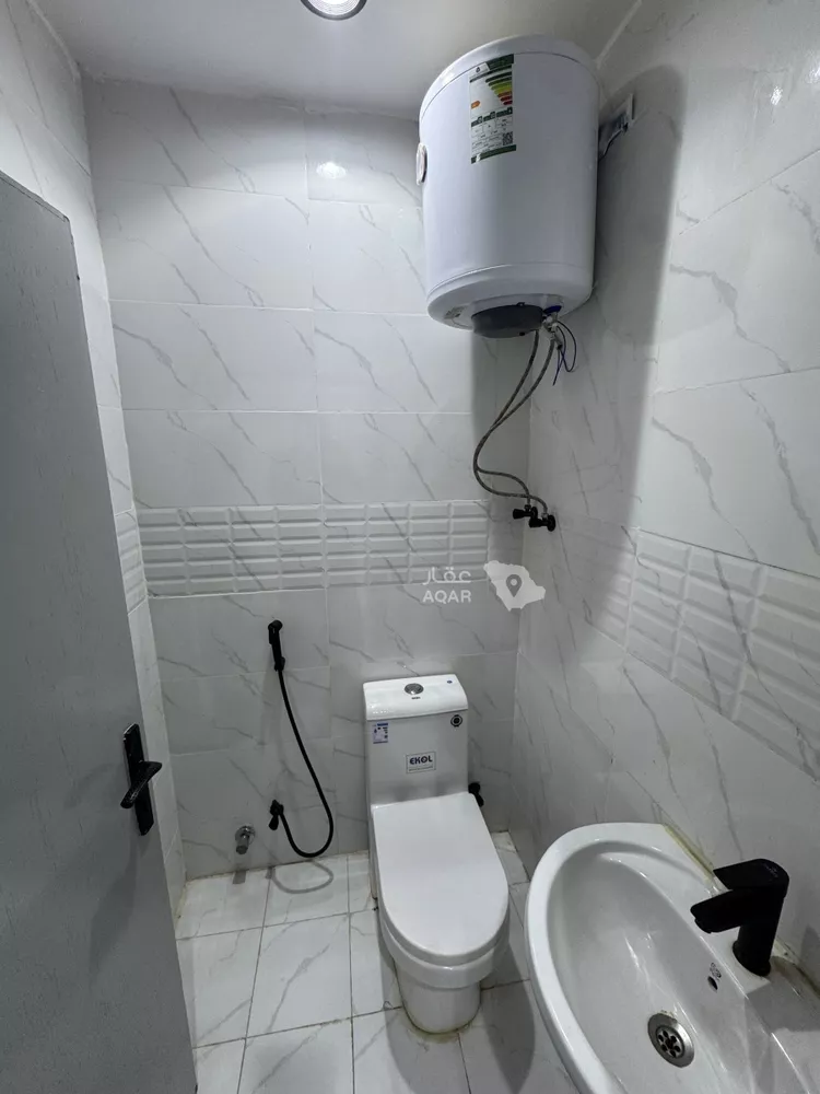 Studio for rent in Riyadh Al Yarmouk 4