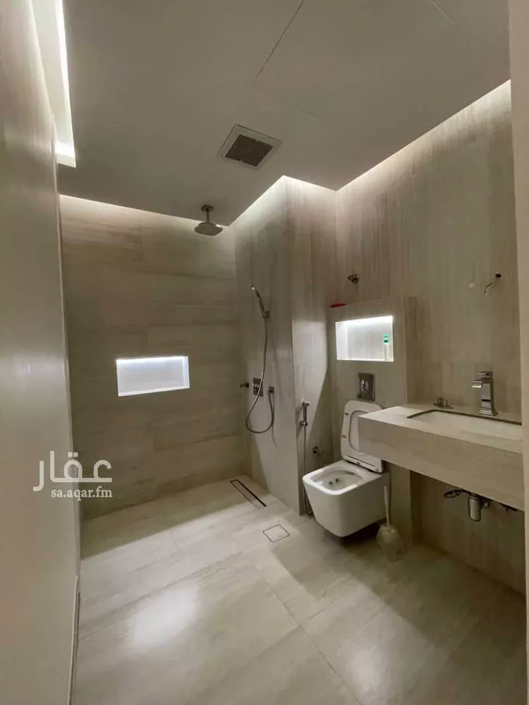 شقة للبيع في شارع الملك فهد الفرعي, حي النخيل, مدينة الرياض, منطقة الرياض صورة 5