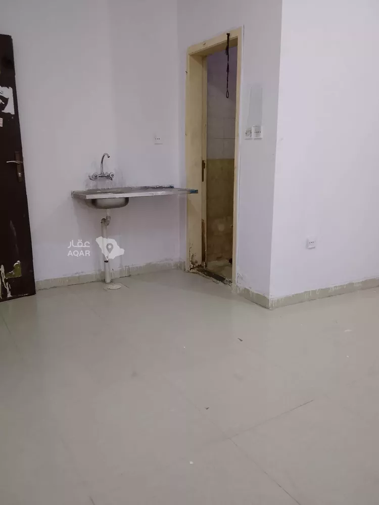 Studio for rent in Riyadh Al Khalidiyah صورة 3