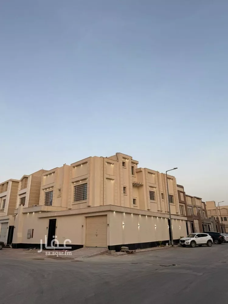 فيلا للبيع في شارع فالح ابن خفاف, حي الرمال, مدينة الرياض, منطقة الرياض