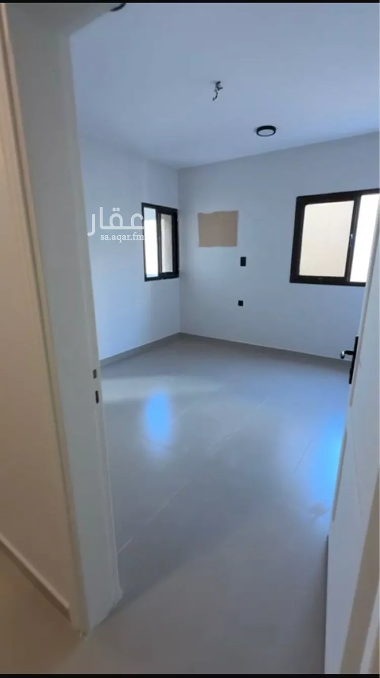 عمارة للإيجار في شارع حفصة بنت عمر, حي الروضة, مدينة الرياض, منطقة الرياض صورة 2