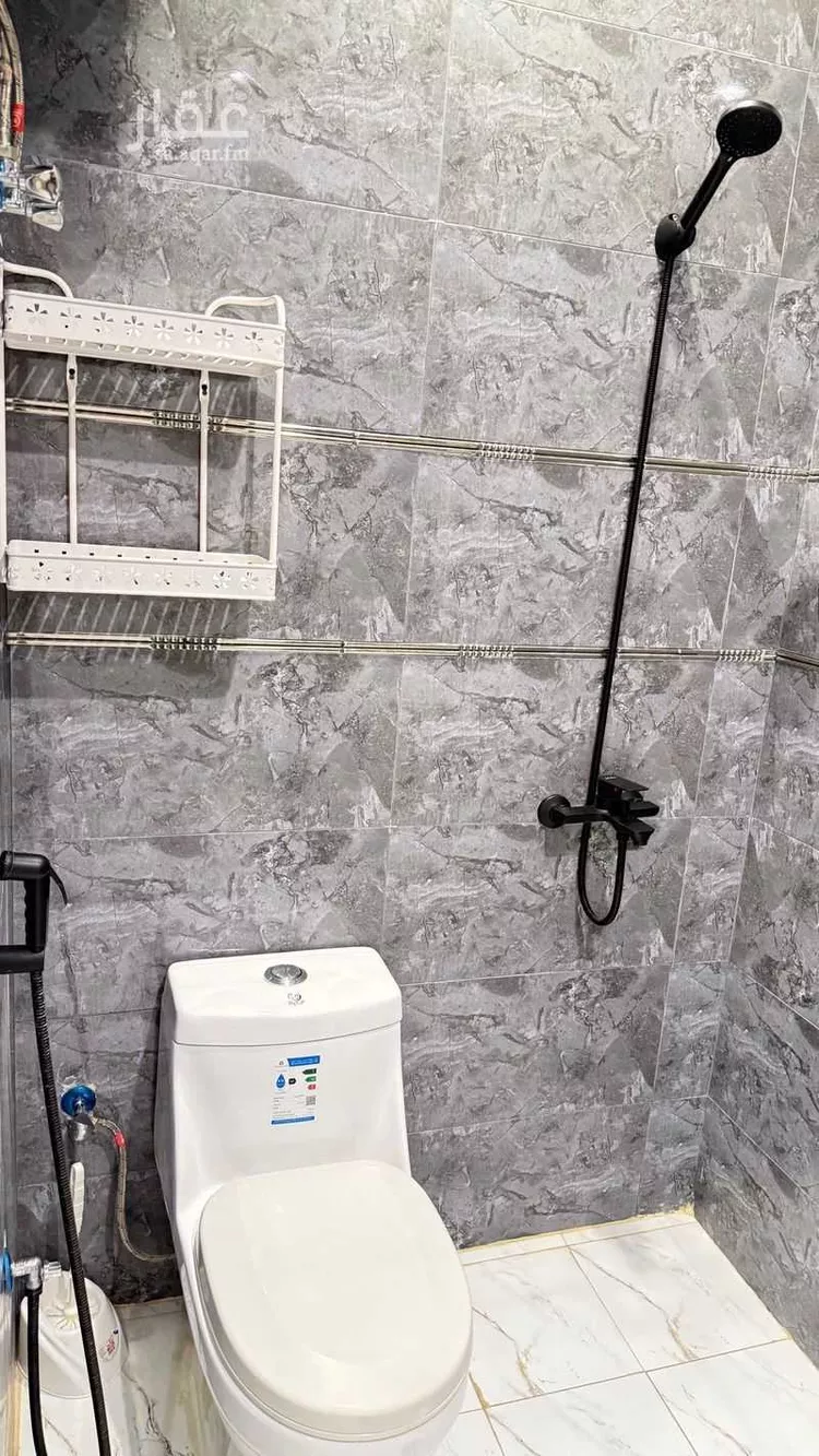 استديو مفروش للحجز في شارع جبل علي ، حي غرناطة ، الرياض ، منطقة الرياض