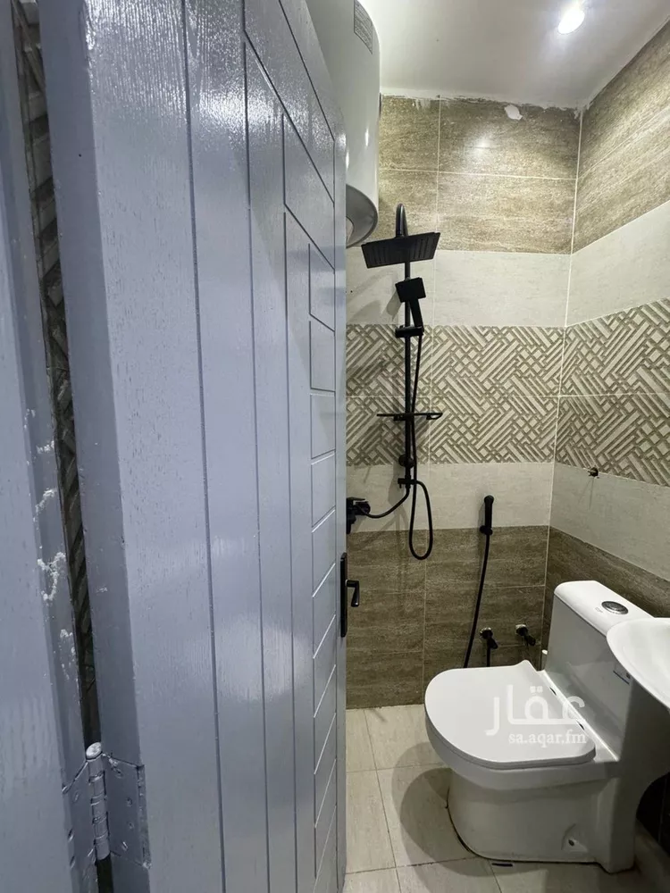 شقة للإيجار في شارع مدينة الزايد, حي العقيق, مدينة الرياض, منطقة الرياض صورة 3