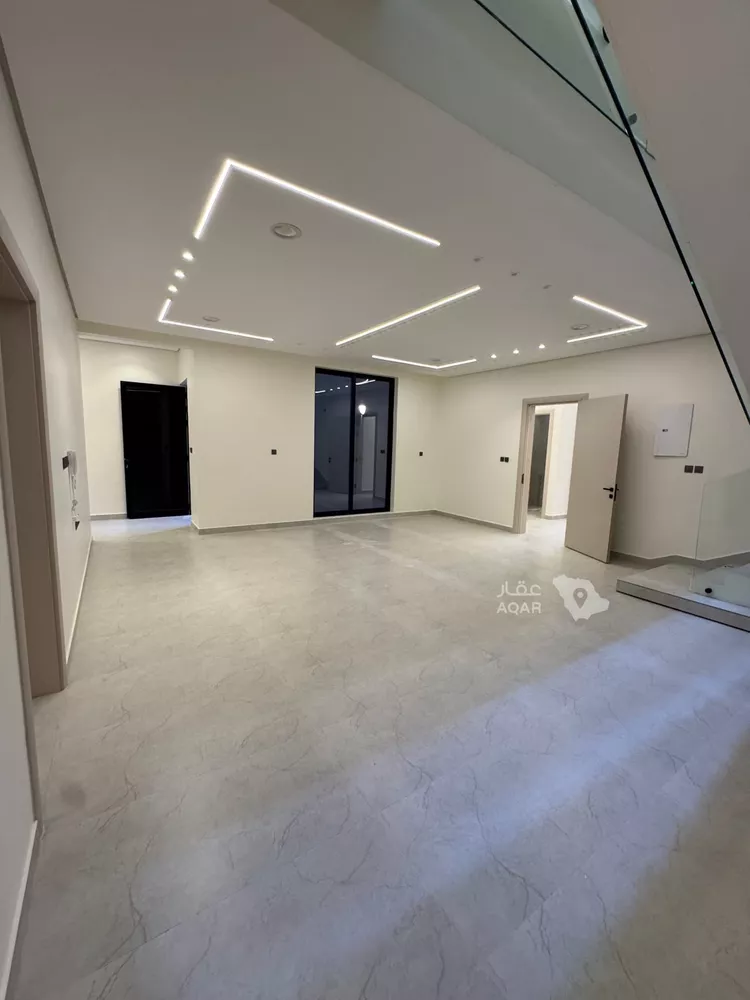 Villa for Sale in Buraydah Al Matar Al Qadim 11
