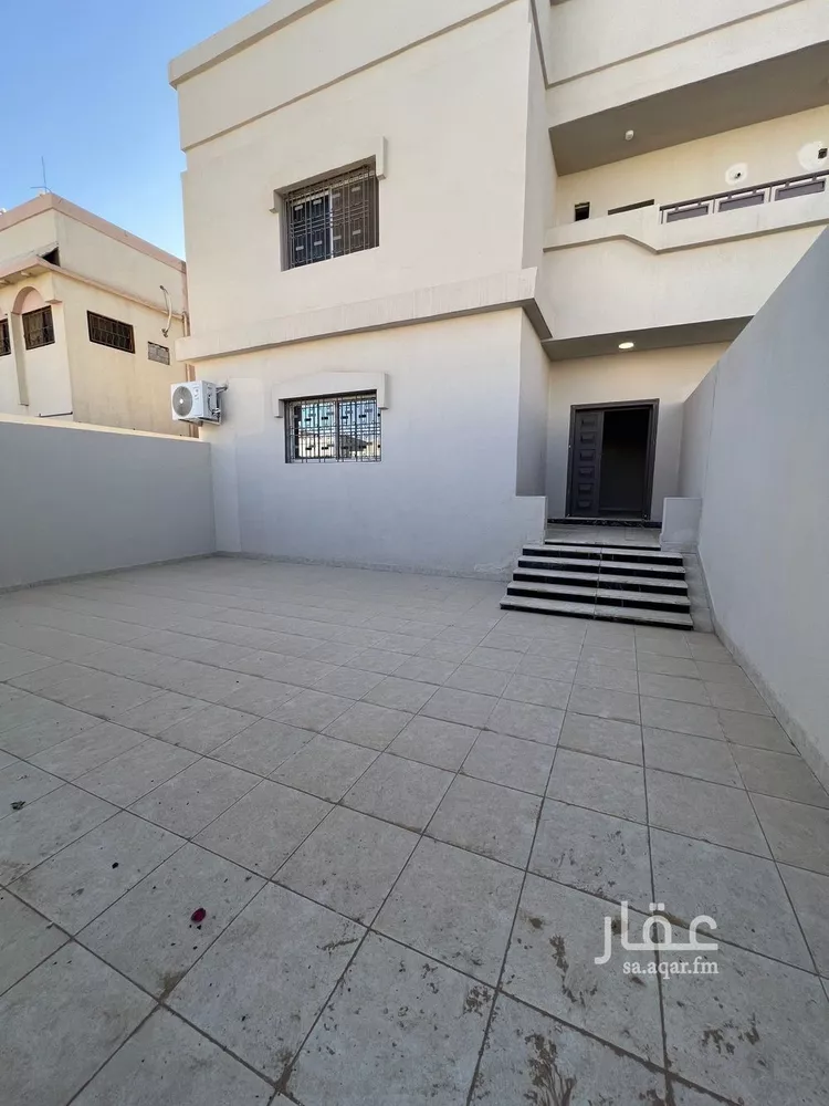 دور للإيجار في شارع عنبسة المهري, حي المطار القديم, مدينة بريدة, منطقة القصيم صورة 2