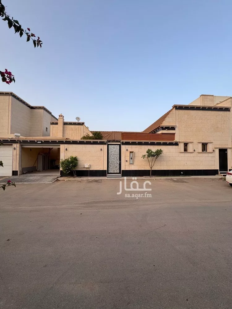 استراحة للبيع في شارع عبد الرحمن رقه, حي الرفيعة, مدينة بريدة, منطقة القصيم