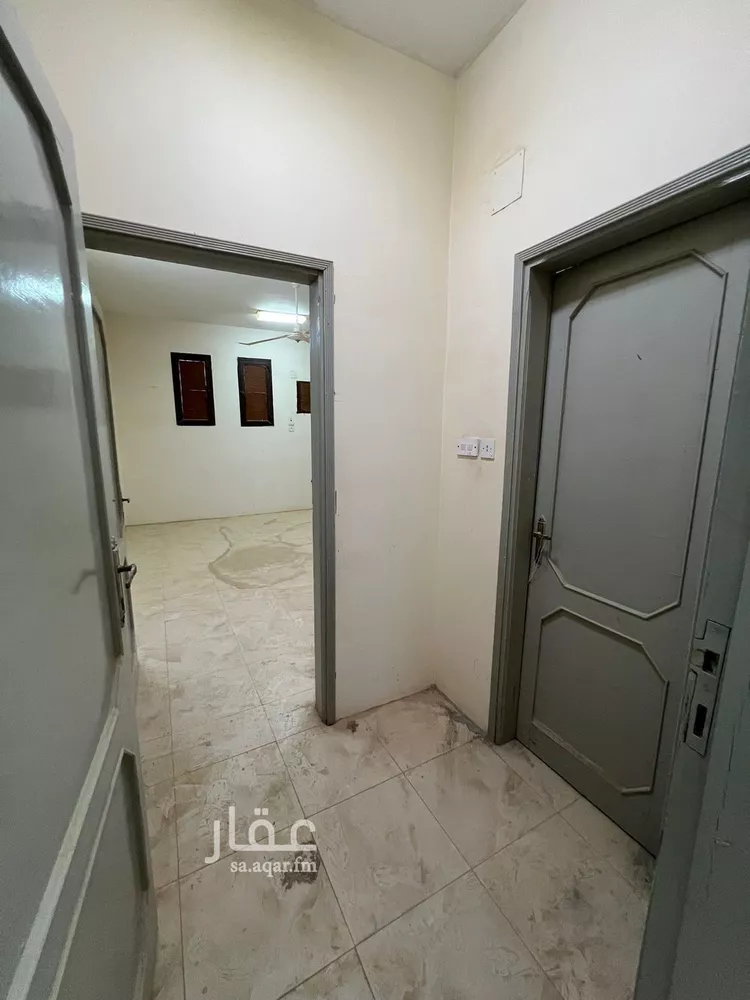 دور للإيجار في شارع عبد الرحمن القصري, حي الرفيعة, مدينة بريدة, منطقة القصيم صورة 5
