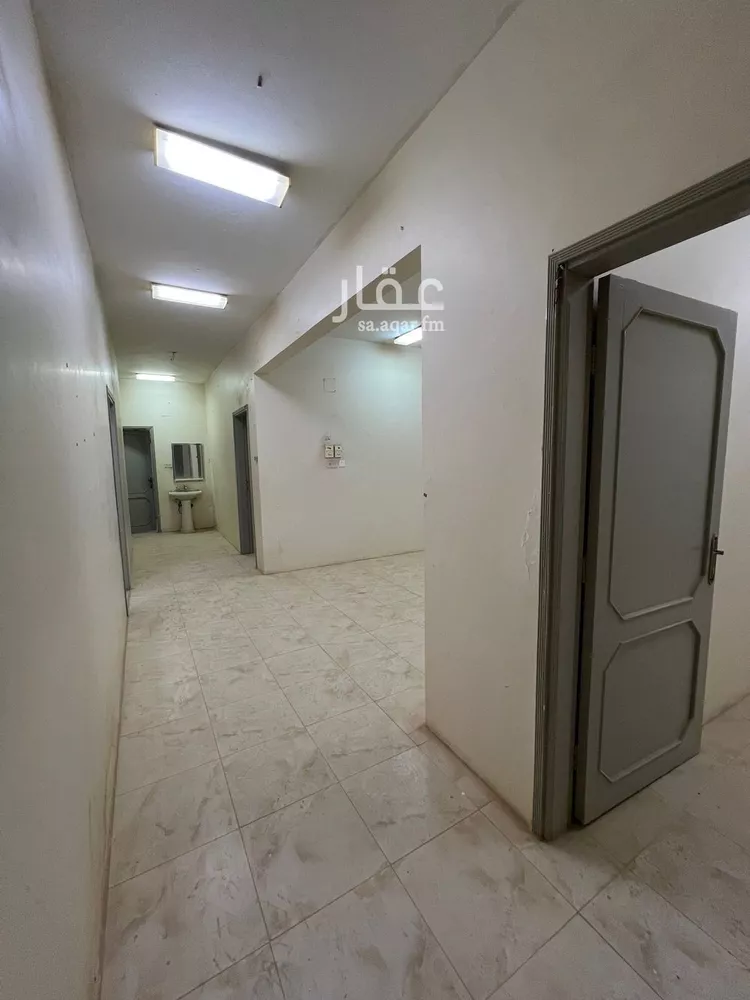 دور للإيجار في شارع عبد الرحمن القصري, حي الرفيعة, مدينة بريدة, منطقة القصيم صورة 4