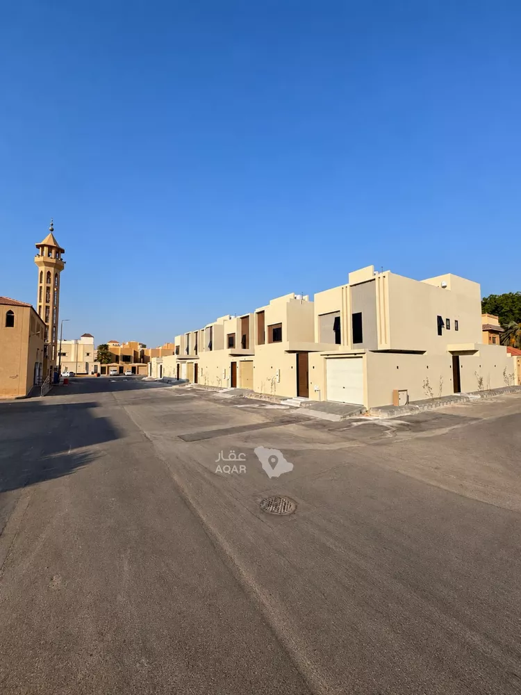 Villa for Sale in Buraydah Al Matar Al Qadim 2