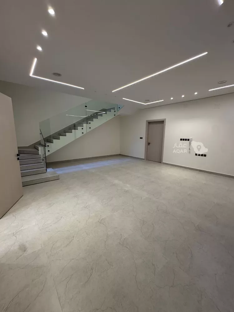 Villa for Sale in Buraydah Al Matar Al Qadim 10