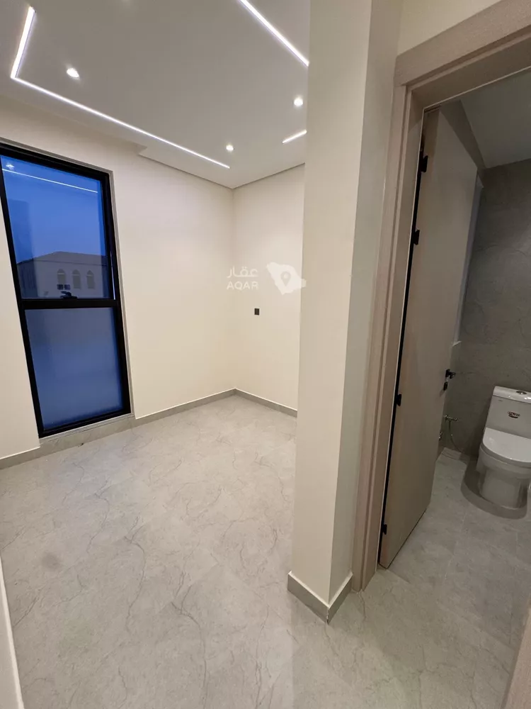 Villa for Sale in Buraydah Al Matar Al Qadim 26
