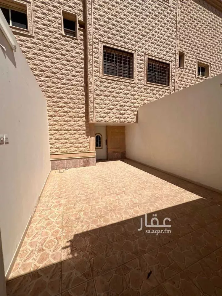 دور للإيجار في شارع علوي بافقيه, حي الرفيعة, مدينة بريده, منطقة القصيم صورة 2