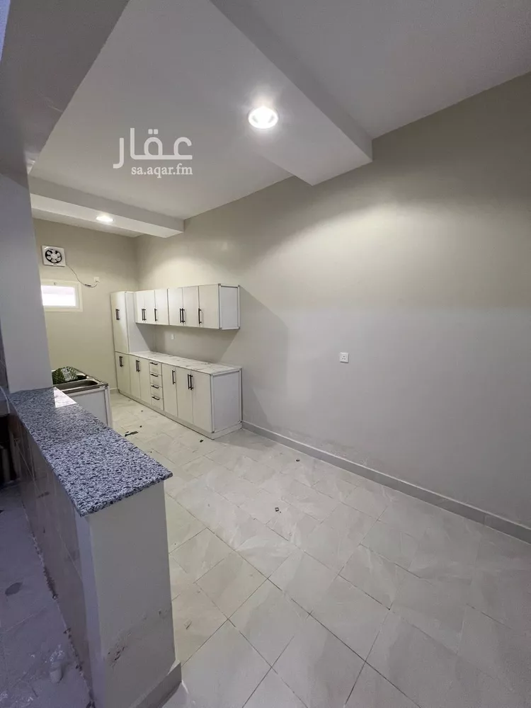 دور للإيجار في شارع عنبسة المهري, حي المطار القديم, مدينة بريدة, منطقة القصيم صورة 3