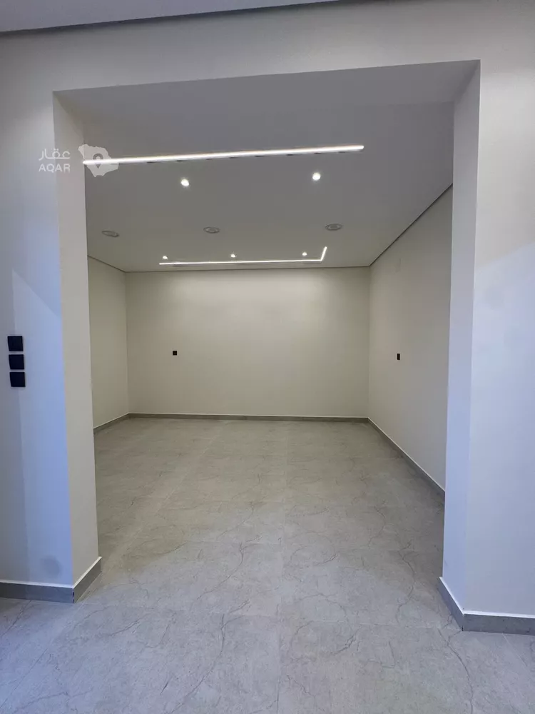 Villa for Sale in Buraydah Al Matar Al Qadim 8