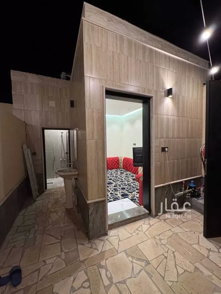 استراحة للبيع في شارع عدي بن زيد العبادي, حي الرفيعة, مدينة بريده, منطقة القصيم صورة 3