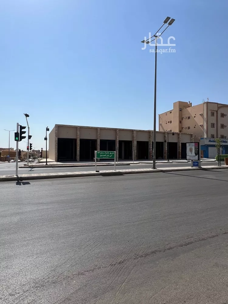 محل للإيجار في شارع أبو بكر الصديق, حي النهضة, مدينة بريدة, منطقة القصيم صورة 2