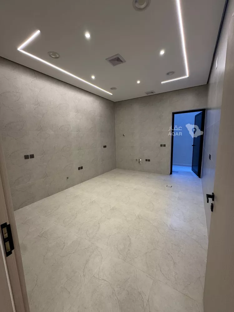 Villa for Sale in Buraydah Al Matar Al Qadim 17