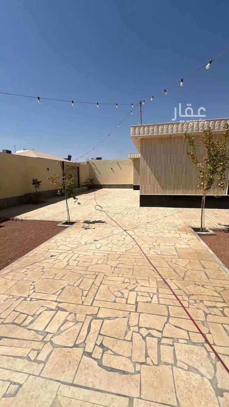 دور للبيع في شارع عدي بن زيد العبادي, حي الرفيعة, مدينة بريده, منطقة القصيم صورة 3