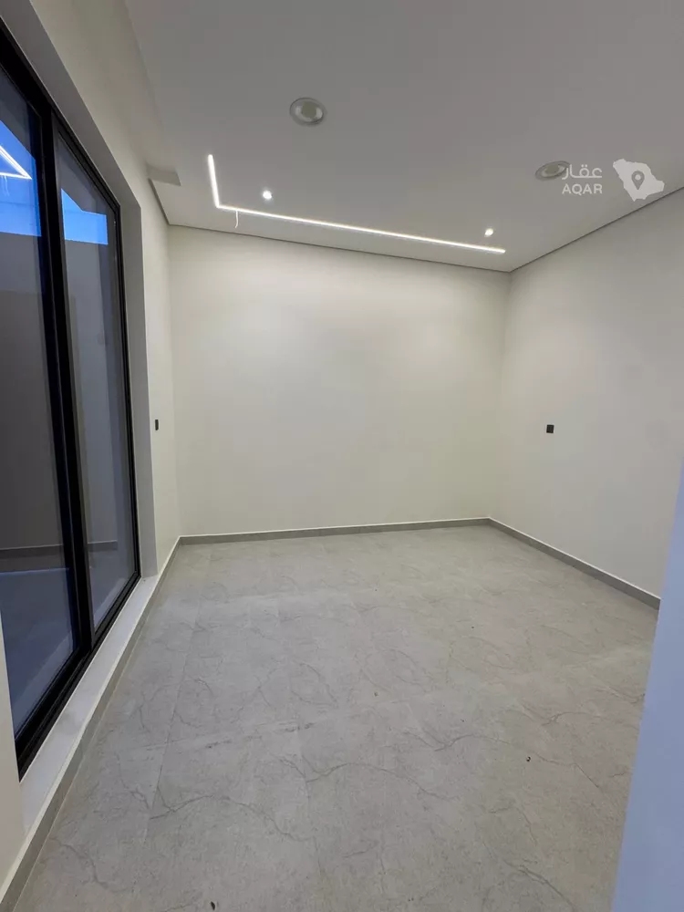 Villa for Sale in Buraydah Al Matar Al Qadim 6
