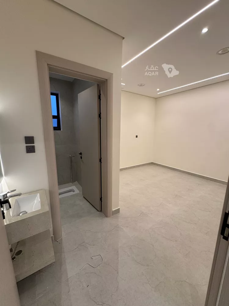 Villa for Sale in Buraydah Al Matar Al Qadim 22