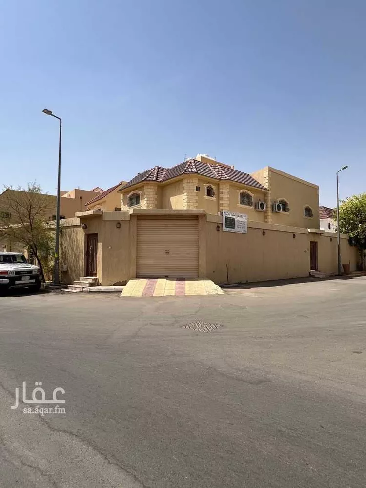 دور للبيع في شارع عمر ابن الشهيد, حي الرفيعة, مدينة بريده, منطقة القصيم