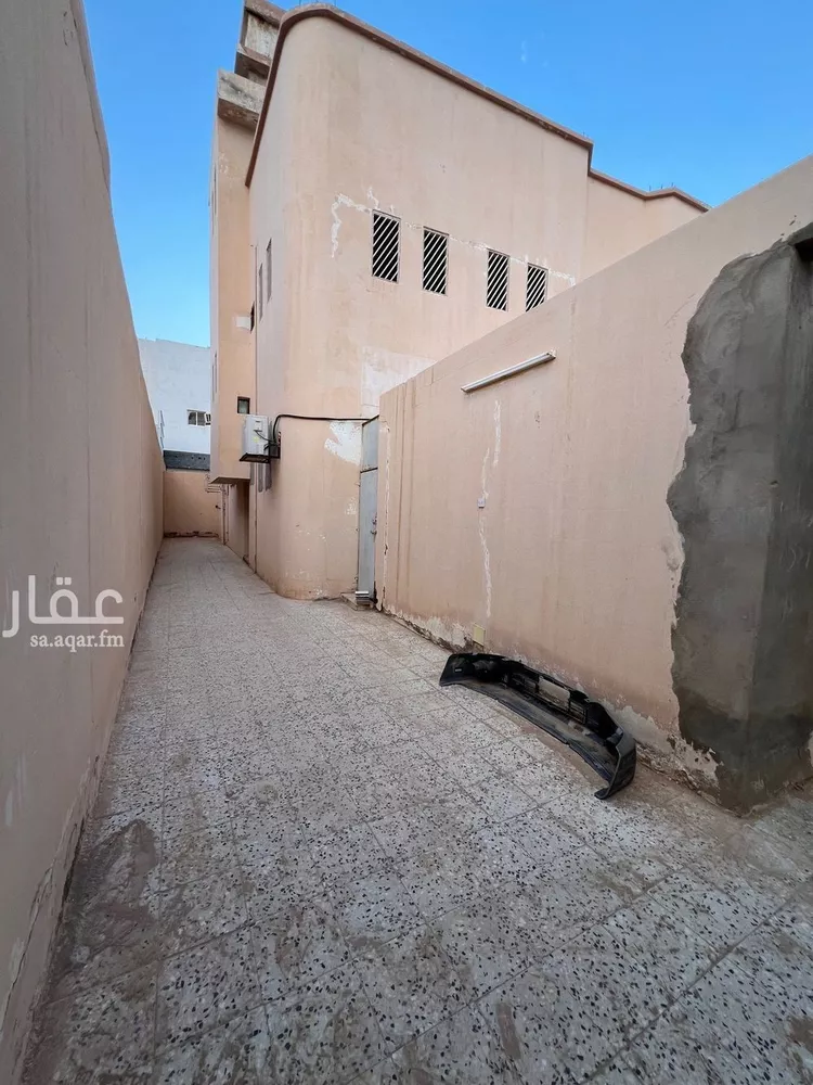 دور للإيجار في شارع عبد الرحمن القصري, حي الرفيعة, مدينة بريدة, منطقة القصيم صورة 2