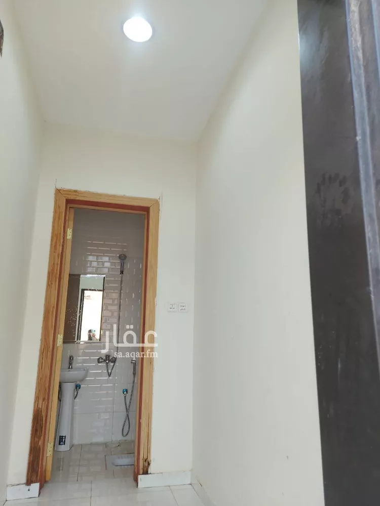 غرفة للإيجار في شارع عبدالرحيم الخزرجي, حي الأندلس, مدينة الرياض, منطقة الرياض