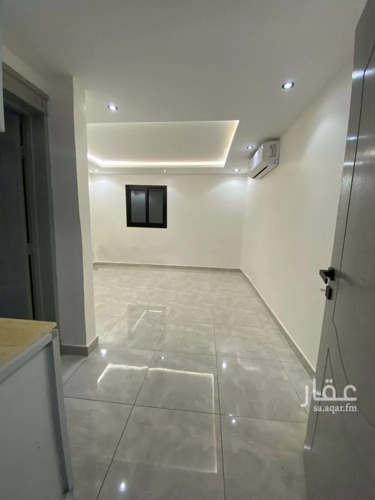 شقة للإيجار في شارع الشيخ صالح بن عبدالعزيز بن عبدالرحمن, حي السويدي الغربي, مدينة الرياض, منطقة الرياض