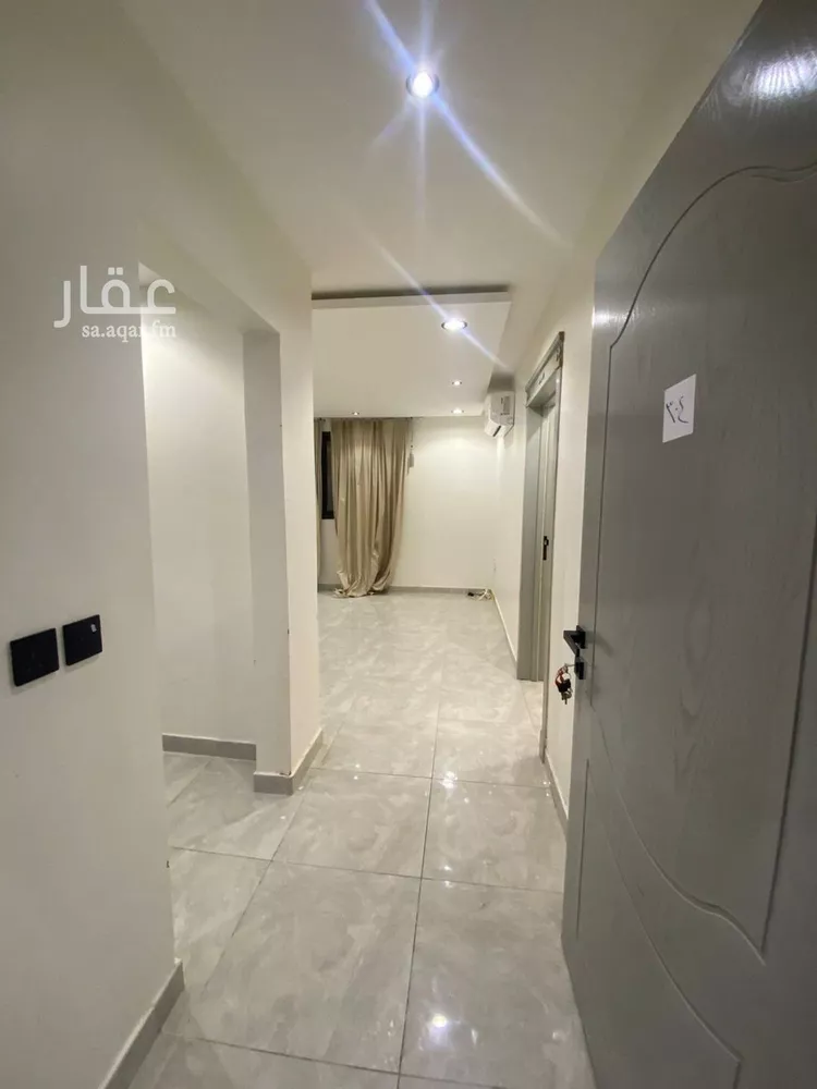 شقة للإيجار في شارع الشيخ صالح بن عبدالعزيز بن عبدالرحمن, حي السويدي الغربي, مدينة الرياض, منطقة الرياض صورة 2
