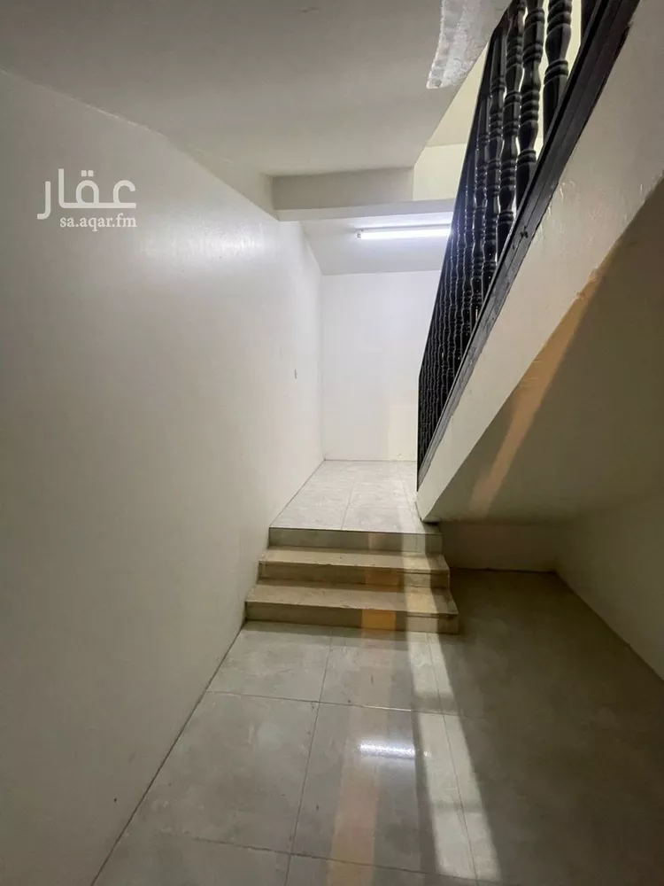 شقة للإيجار في شارع الشيخ صالح بن عبدالعزيز بن عبدالرحمن, حي السويدي الغربي, مدينة الرياض, منطقة الرياض صورة 2