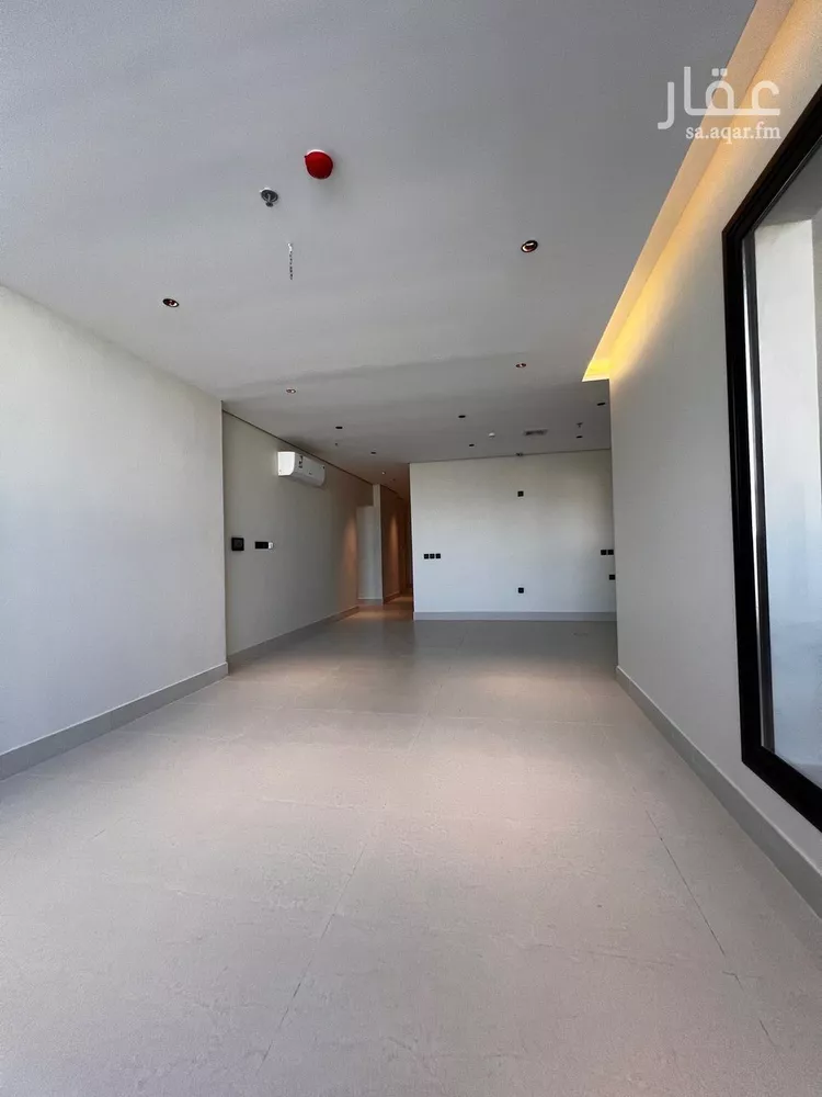 شقة للبيع في شارع الملك عبد الله بن عبدالعزيز, حي الشاطئ الغربي, مدينة الدمام, المنطقة الشرقية صورة 3