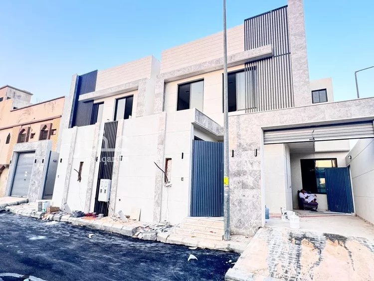 فيلا للبيع في شارع عروس الرمال, حي العريجاء الغربي, مدينة الرياض, منطقة الرياض