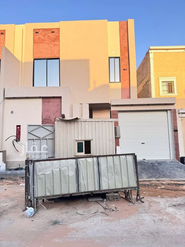 فيلا للبيع في شارع القطينة, مدينة الرياض, منطقة الرياض