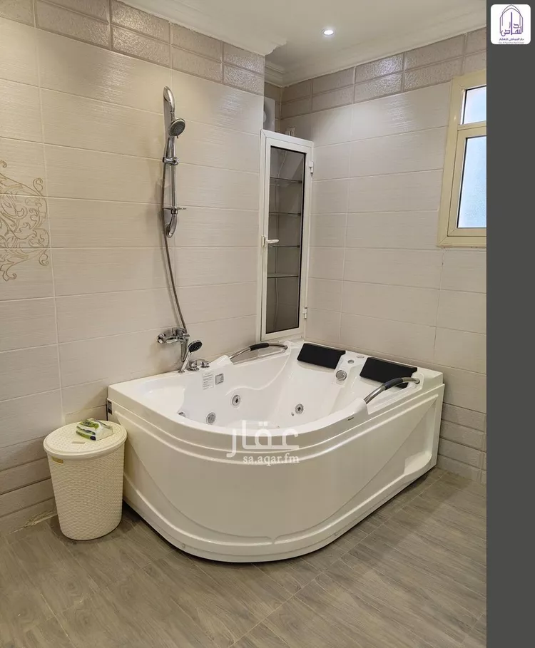 فيلا للبيع في شارع المقداد ابن عمرو, حي المبعوث, مدينة المدينة المنورة, منطقة المدينة المنورة صورة 2