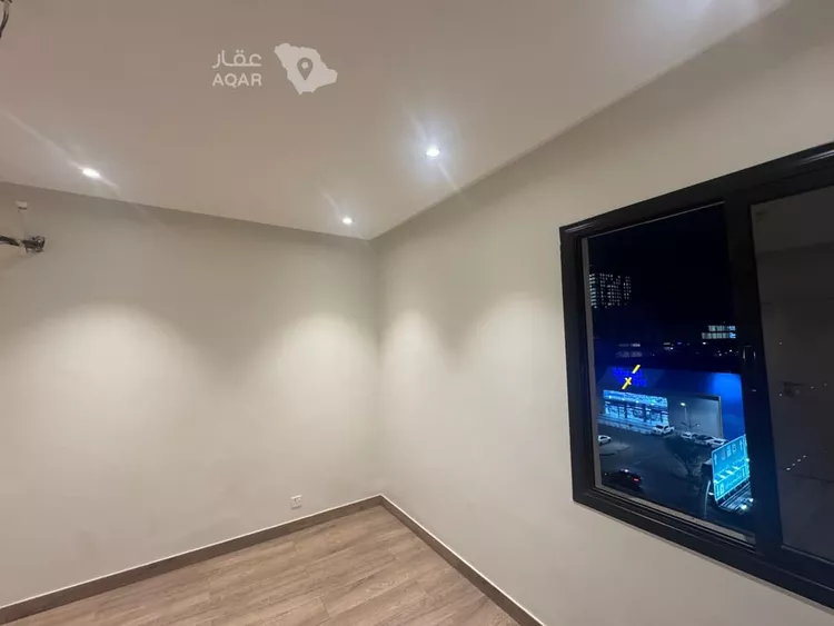 Building for Rent in Jeddah Al Faisaliah 17