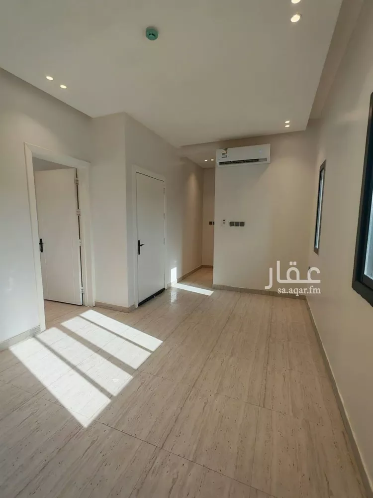 شقة للإيجار في شارع عبدالرحمن بن يسار, حي العارض, مدينة الرياض, منطقة الرياض صورة 2
