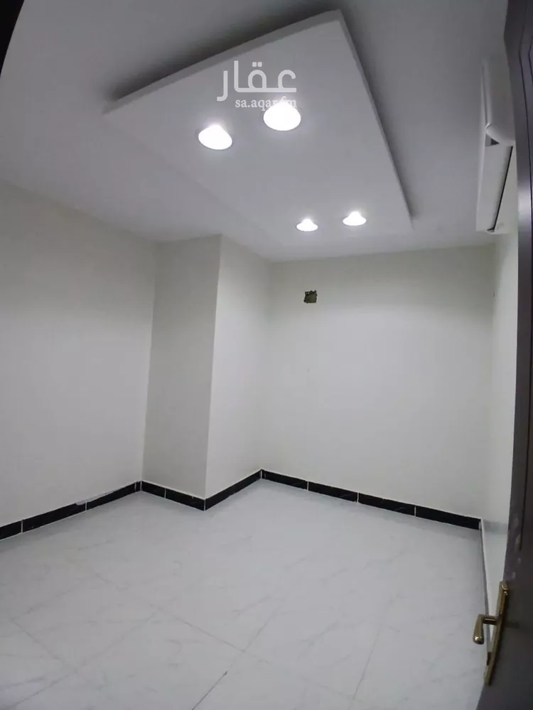 شقة للإيجار في شارع صلاح الدين الايوبي, حي الملز, مدينة الرياض, منطقة الرياض صورة 4